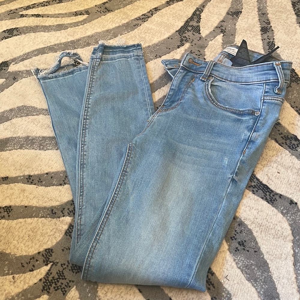 ZARA RIPPED SKINNY JEANS *PICK 2 for $30*